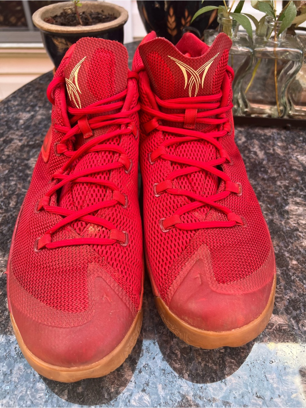Nike Air Jordan Melo M12 Big Apple Mid Red & Gold - Mens 13